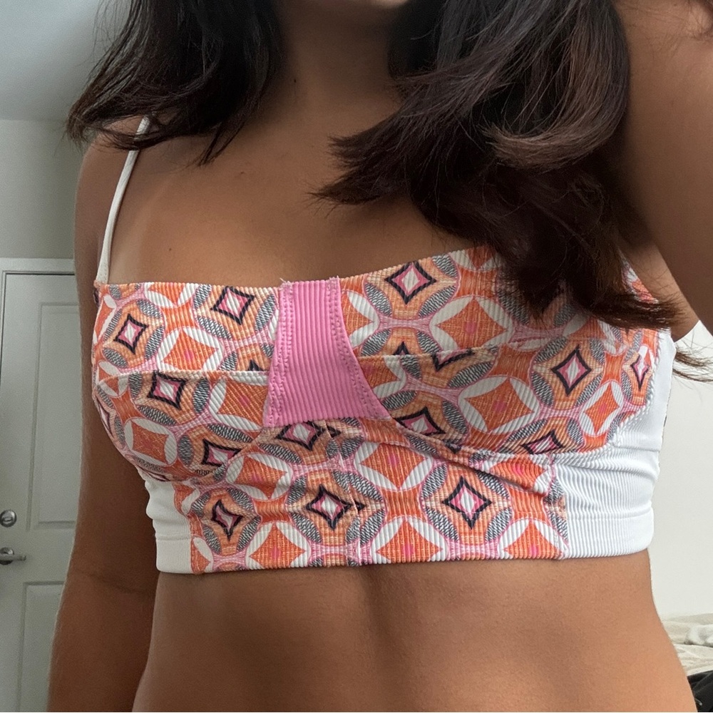 Free People Movement x Onzie yoga top.